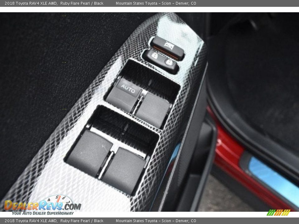 2018 Toyota RAV4 XLE AWD Ruby Flare Pearl / Black Photo #24