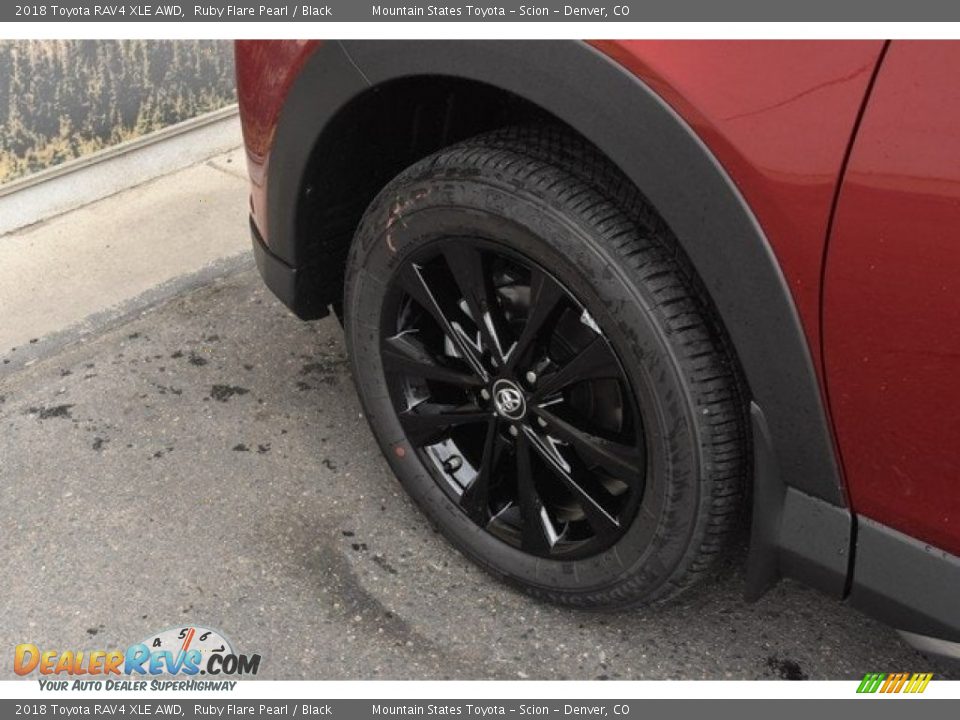 2018 Toyota RAV4 XLE AWD Ruby Flare Pearl / Black Photo #32