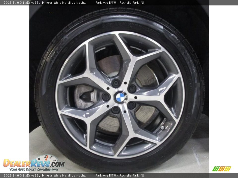 2018 BMW X1 xDrive28i Mineral White Metallic / Mocha Photo #29