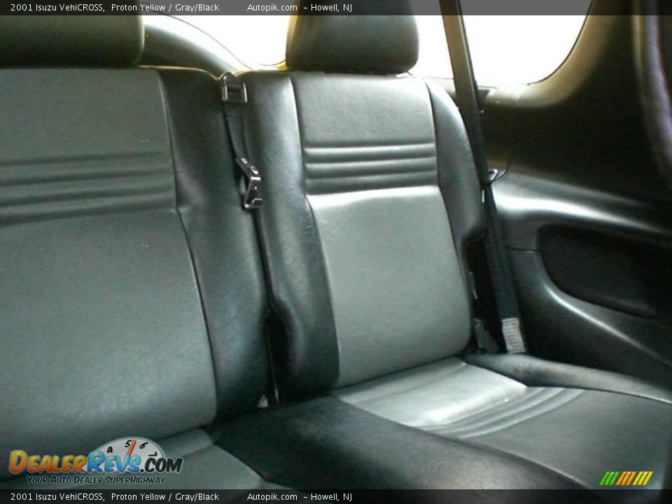 2001 Isuzu VehiCROSS Proton Yellow / Gray/Black Photo #9
