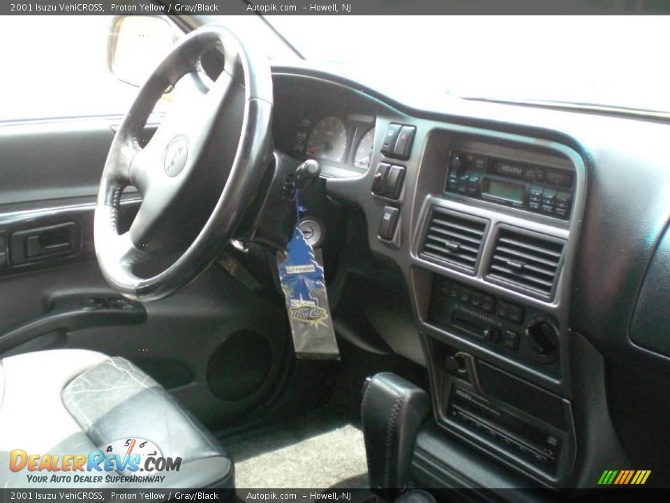 2001 Isuzu VehiCROSS Proton Yellow / Gray/Black Photo #10