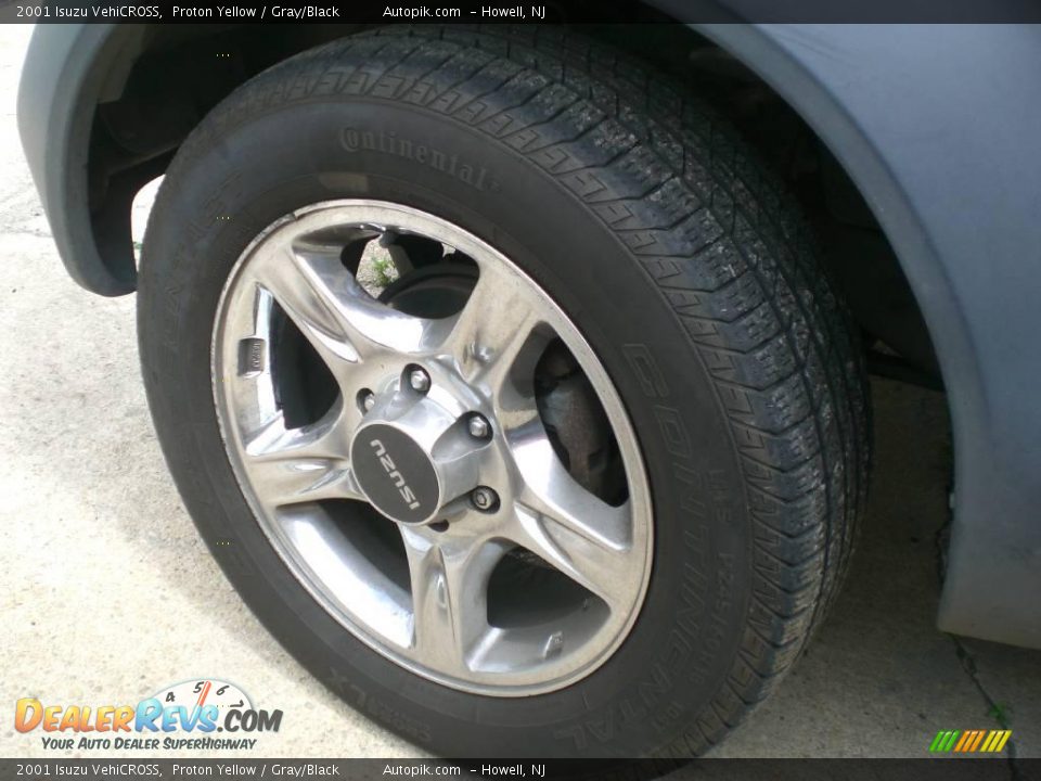 2001 Isuzu VehiCROSS Proton Yellow / Gray/Black Photo #13