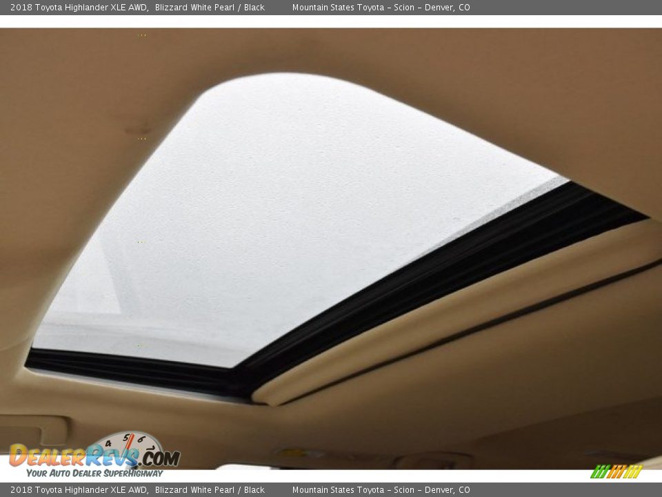 2018 Toyota Highlander XLE AWD Blizzard White Pearl / Black Photo #9