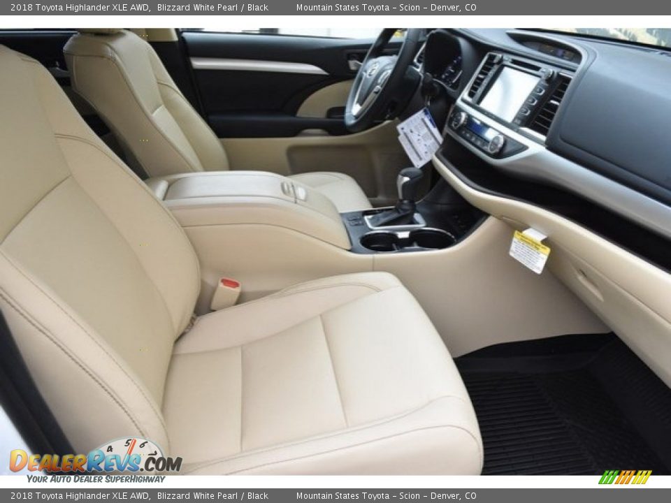 2018 Toyota Highlander XLE AWD Blizzard White Pearl / Black Photo #12