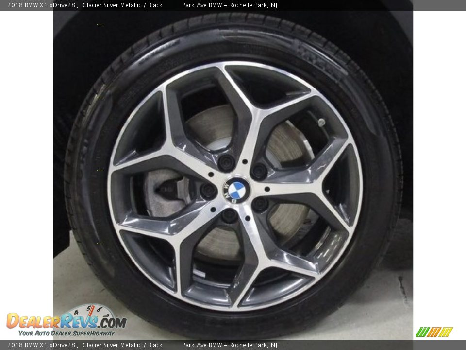 2018 BMW X1 xDrive28i Glacier Silver Metallic / Black Photo #31