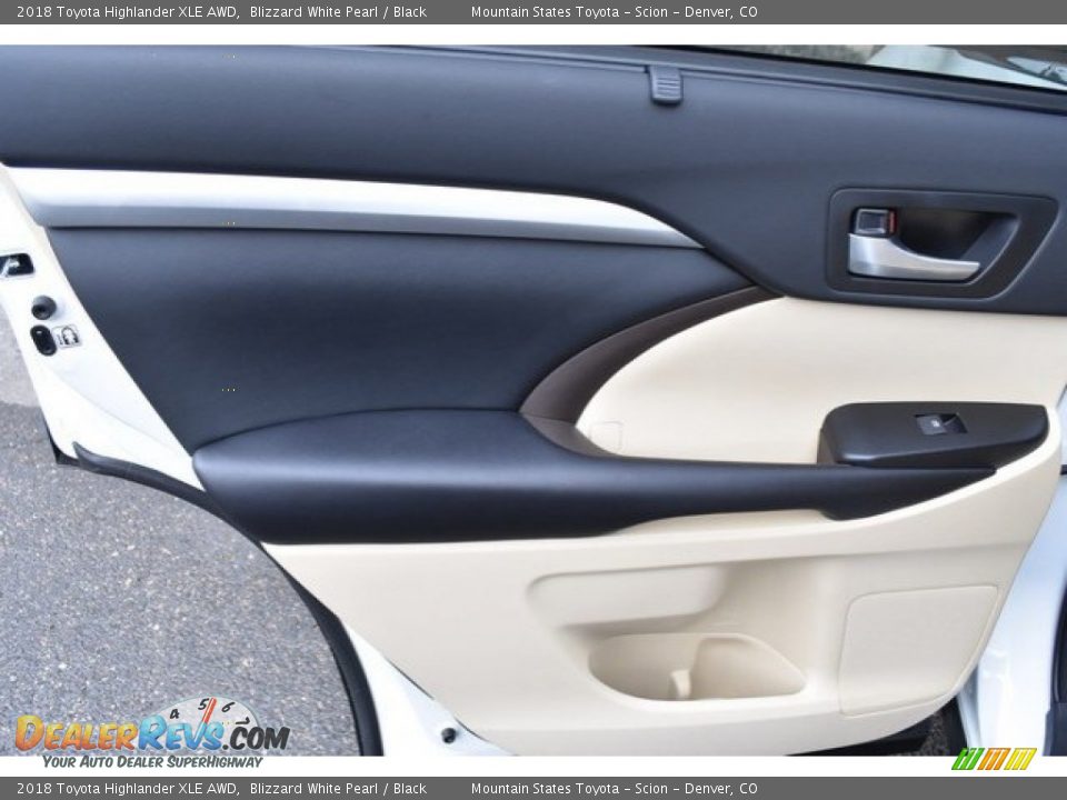 2018 Toyota Highlander XLE AWD Blizzard White Pearl / Black Photo #24