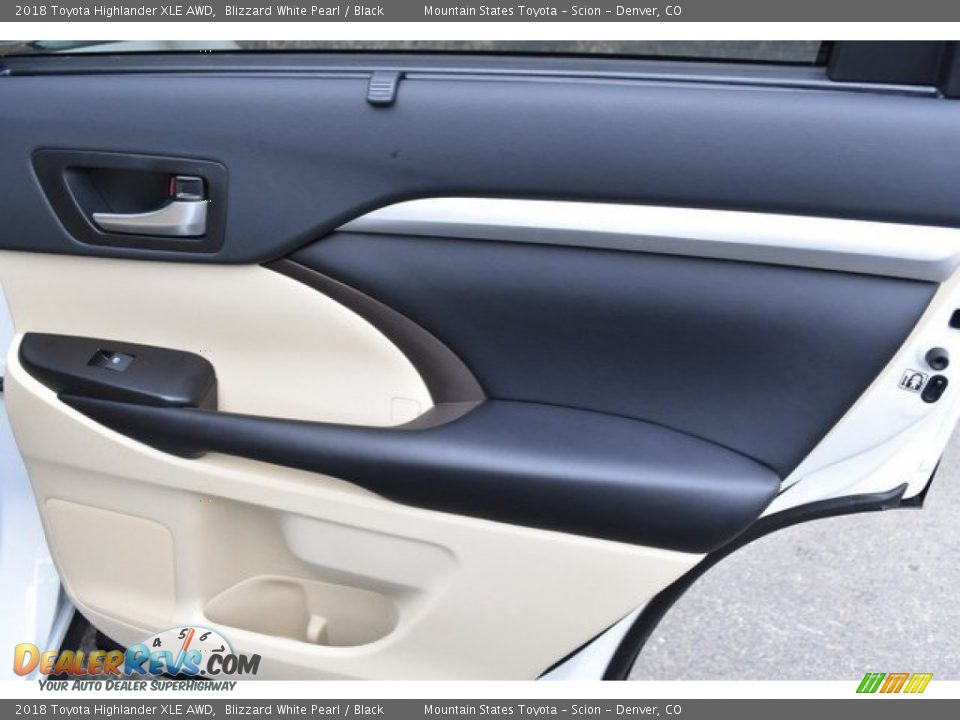 2018 Toyota Highlander XLE AWD Blizzard White Pearl / Black Photo #26