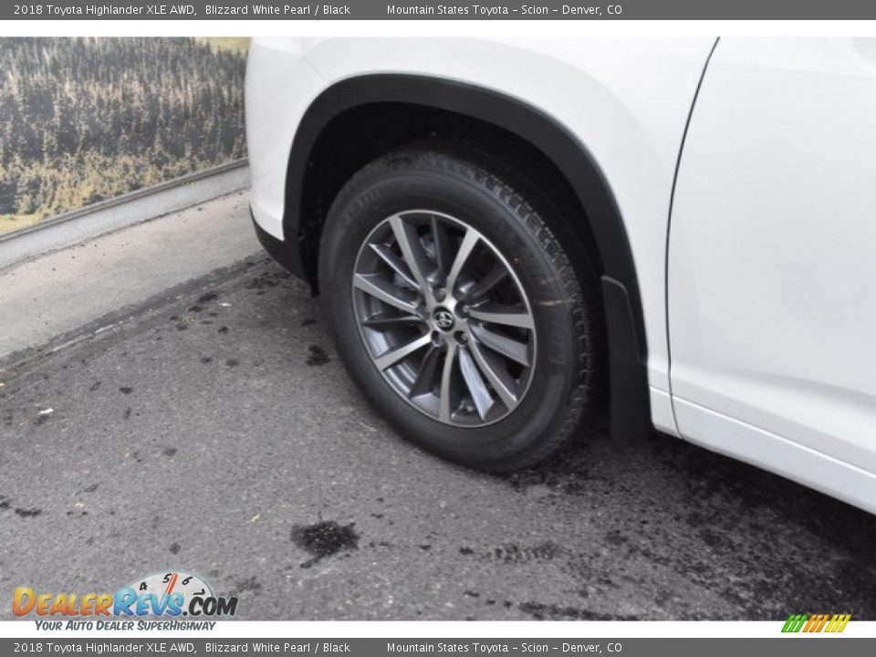 2018 Toyota Highlander XLE AWD Blizzard White Pearl / Black Photo #35