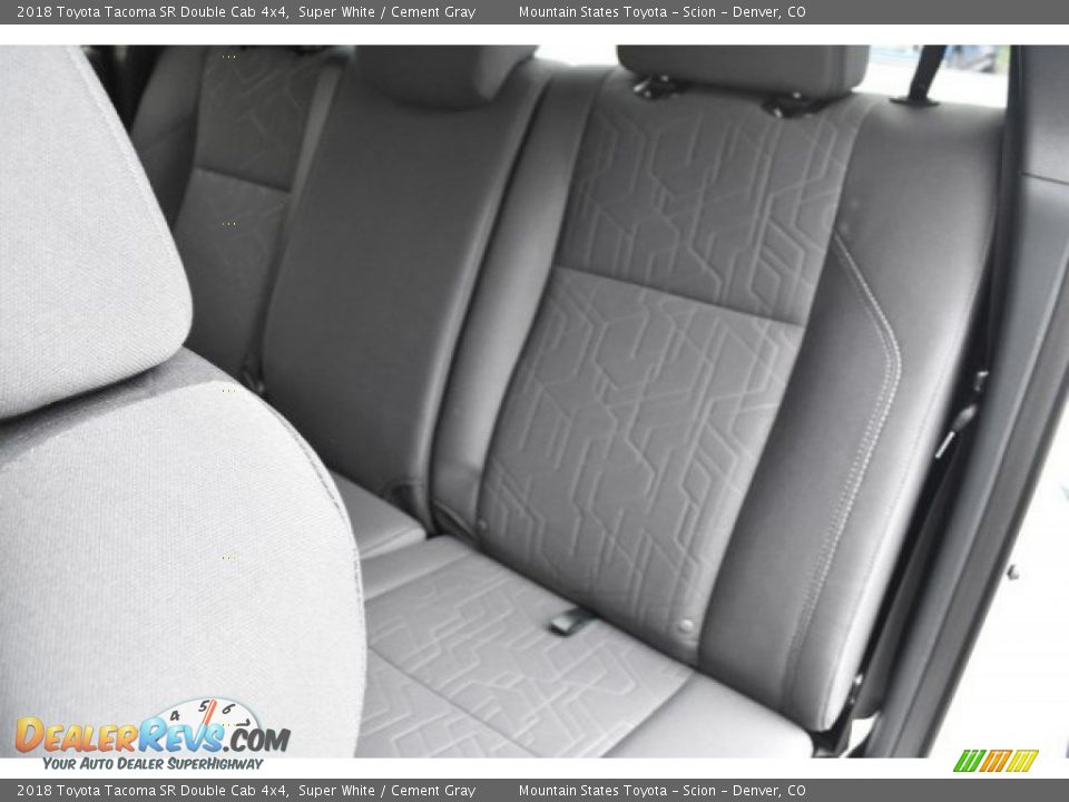 2018 Toyota Tacoma SR Double Cab 4x4 Super White / Cement Gray Photo #16