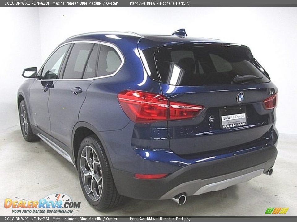 2018 BMW X1 xDrive28i Mediterranean Blue Metallic / Oyster Photo #2
