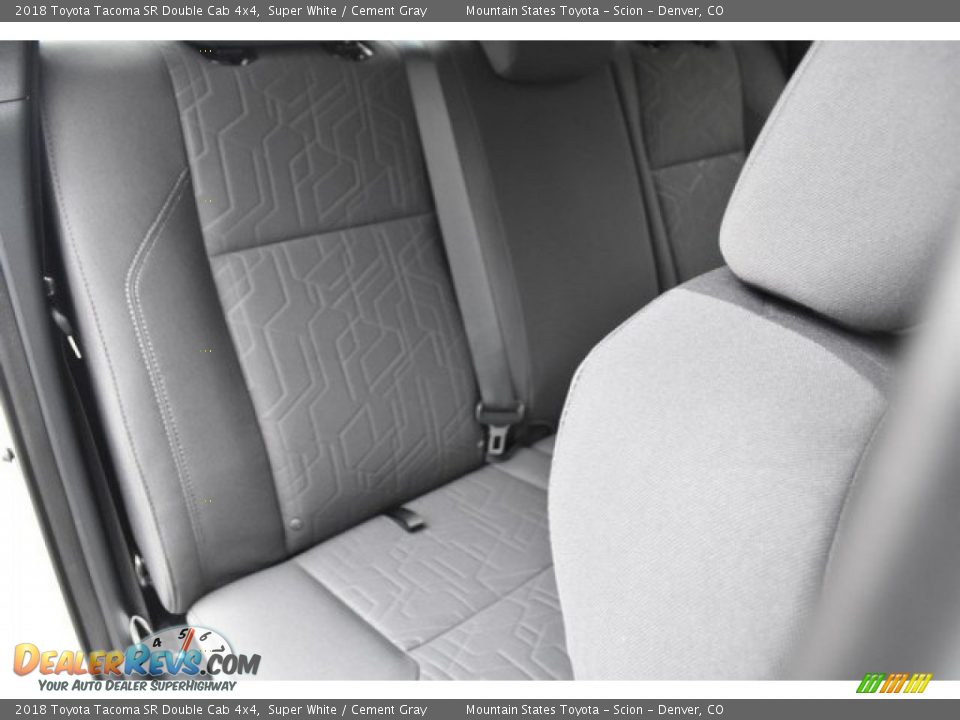 2018 Toyota Tacoma SR Double Cab 4x4 Super White / Cement Gray Photo #19