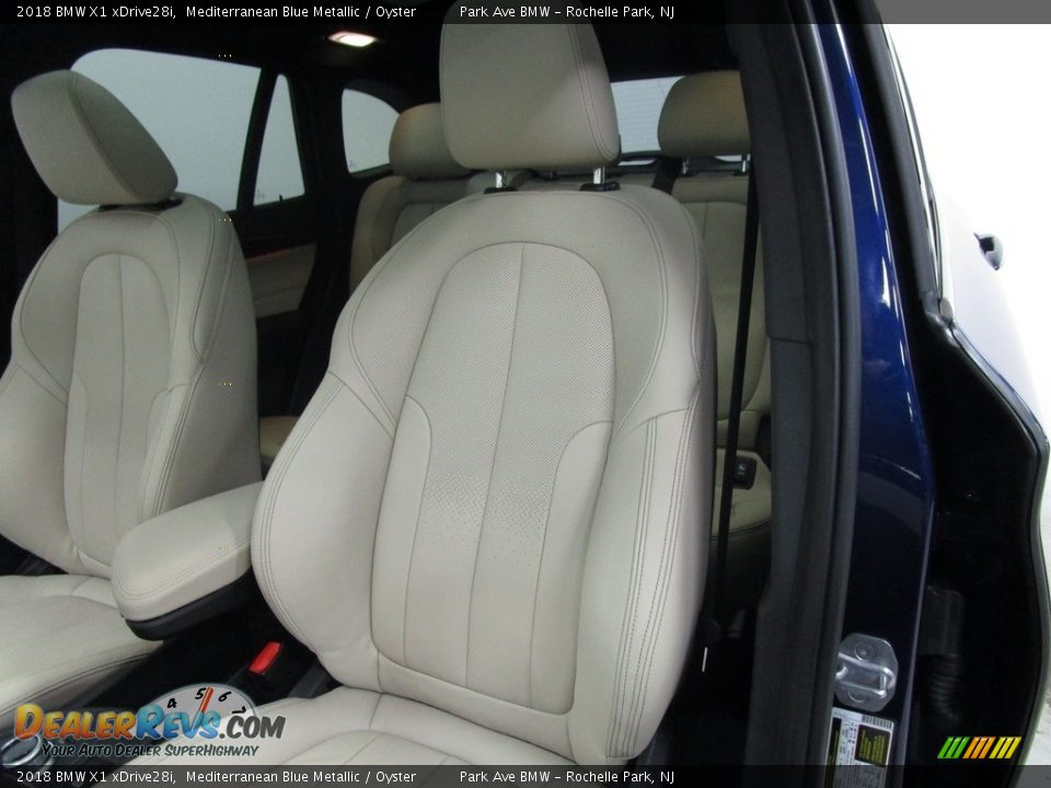 2018 BMW X1 xDrive28i Mediterranean Blue Metallic / Oyster Photo #9