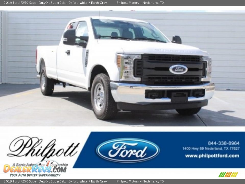 2019 Ford F250 Super Duty XL SuperCab Oxford White / Earth Gray Photo #1