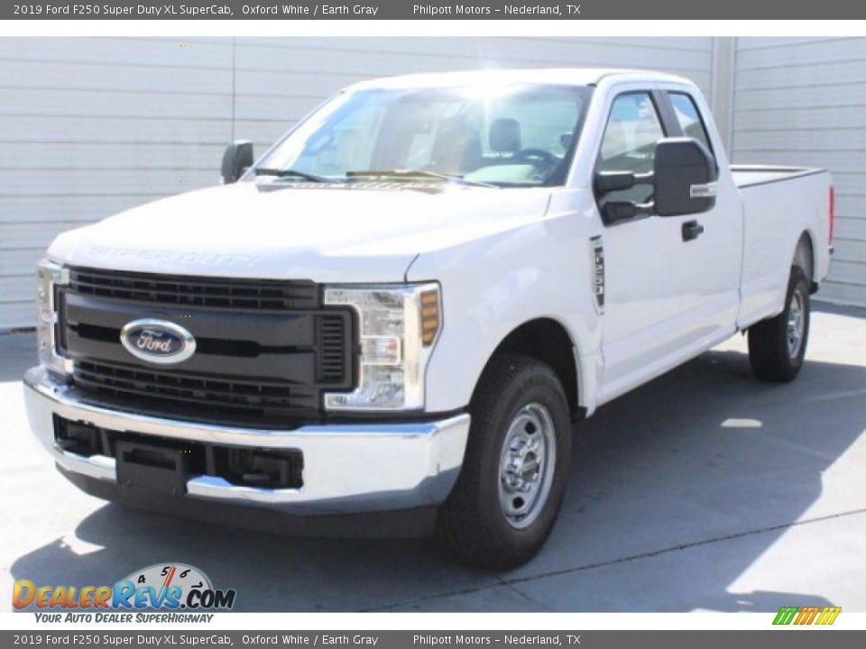 2019 Ford F250 Super Duty XL SuperCab Oxford White / Earth Gray Photo #3