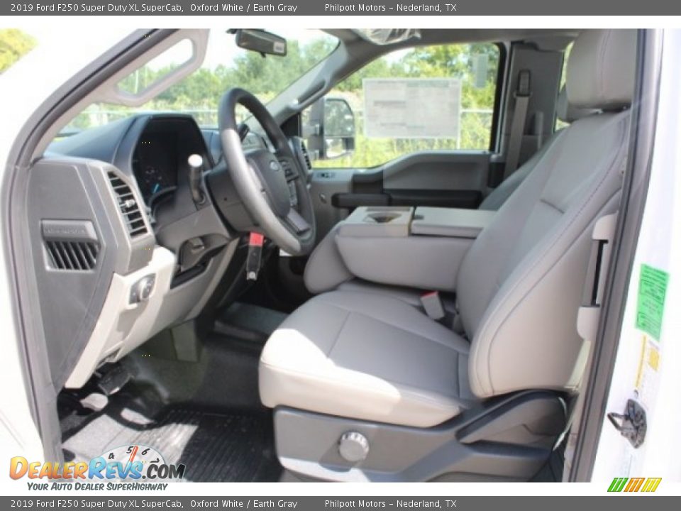 2019 Ford F250 Super Duty XL SuperCab Oxford White / Earth Gray Photo #14