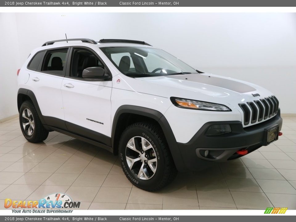 2018 Jeep Cherokee Trailhawk 4x4 Bright White / Black Photo #1