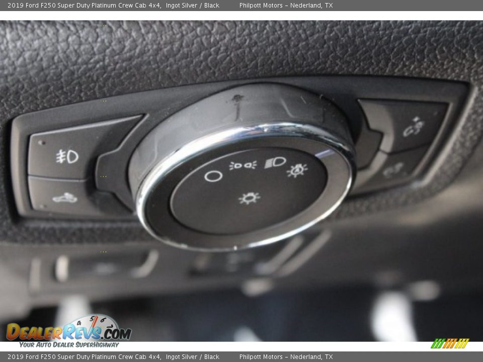 2019 Ford F250 Super Duty Platinum Crew Cab 4x4 Ingot Silver / Black Photo #23