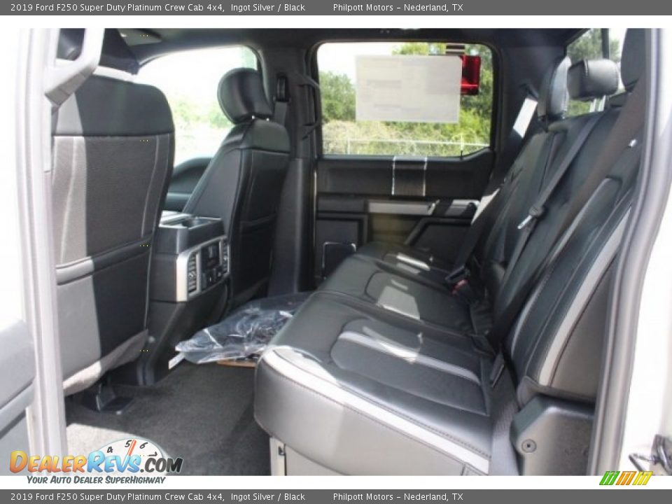 2019 Ford F250 Super Duty Platinum Crew Cab 4x4 Ingot Silver / Black Photo #25