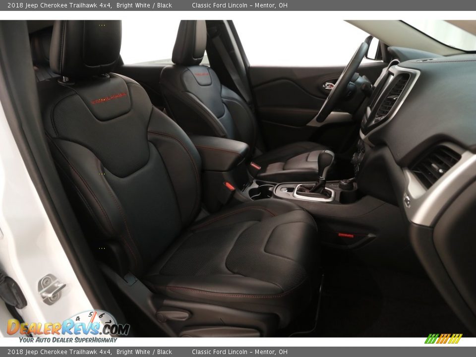 2018 Jeep Cherokee Trailhawk 4x4 Bright White / Black Photo #23