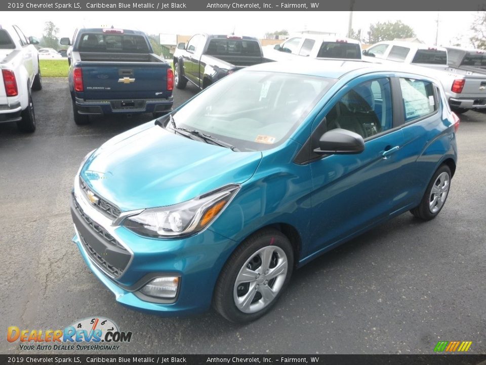 Front 3/4 View of 2019 Chevrolet Spark LS Photo #8