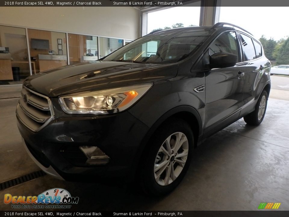 2018 Ford Escape SEL 4WD Magnetic / Charcoal Black Photo #4
