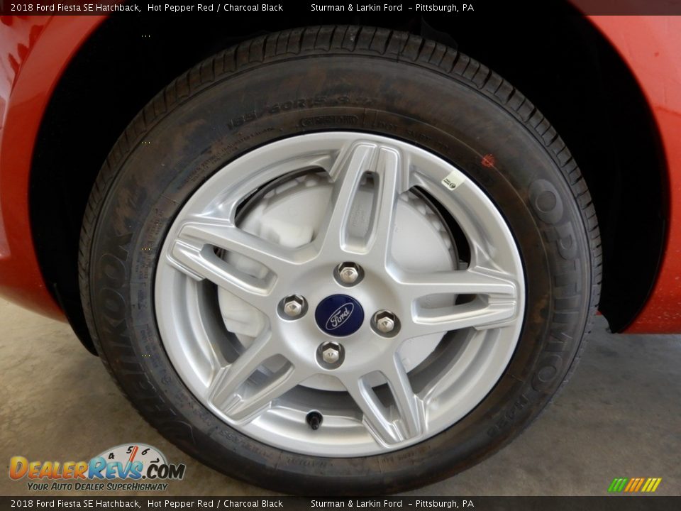2018 Ford Fiesta SE Hatchback Hot Pepper Red / Charcoal Black Photo #6