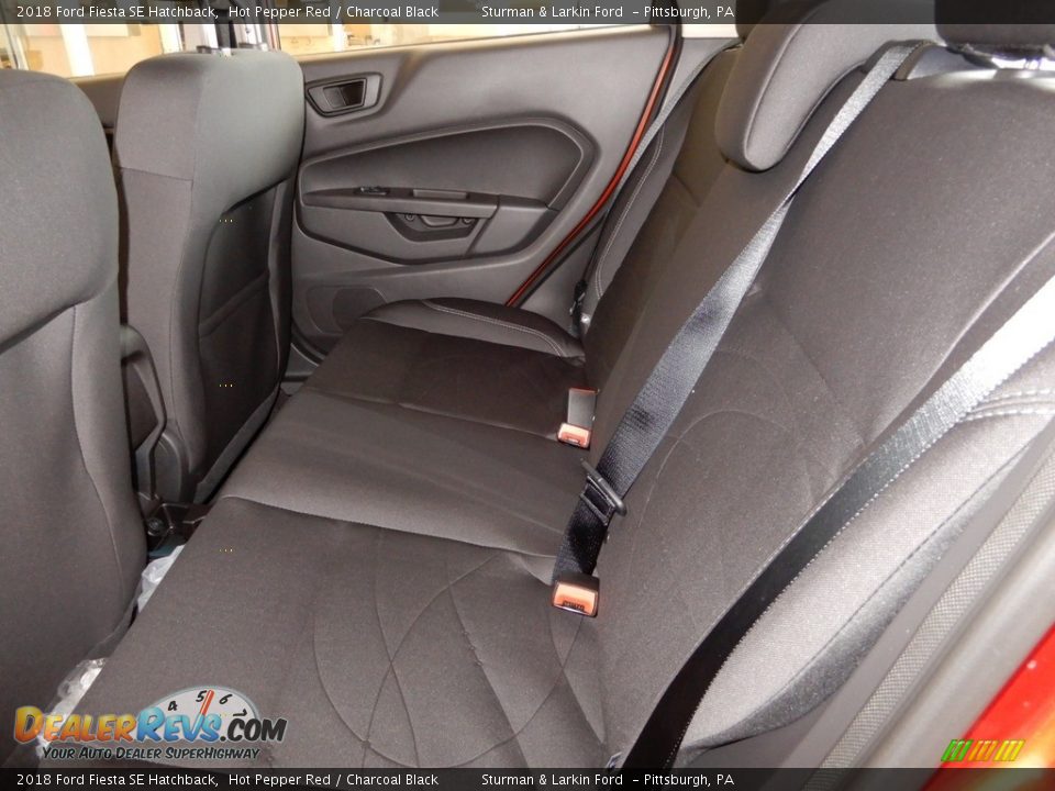 2018 Ford Fiesta SE Hatchback Hot Pepper Red / Charcoal Black Photo #8