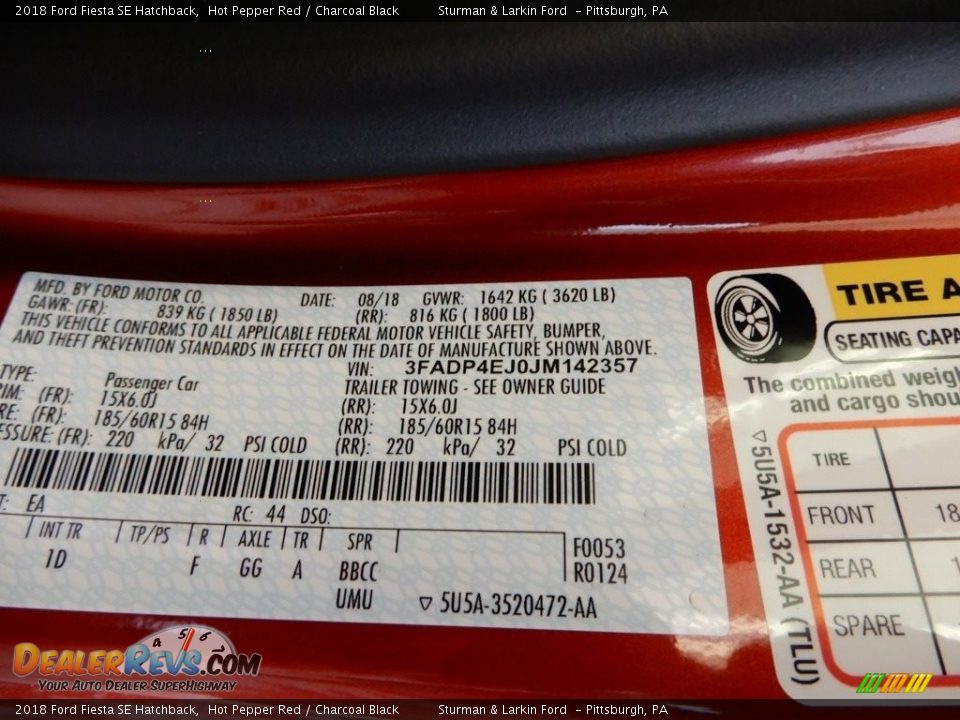 2018 Ford Fiesta SE Hatchback Hot Pepper Red / Charcoal Black Photo #11