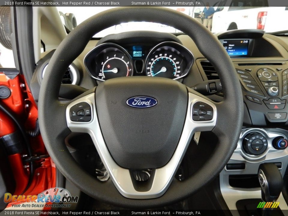 2018 Ford Fiesta SE Hatchback Hot Pepper Red / Charcoal Black Photo #13