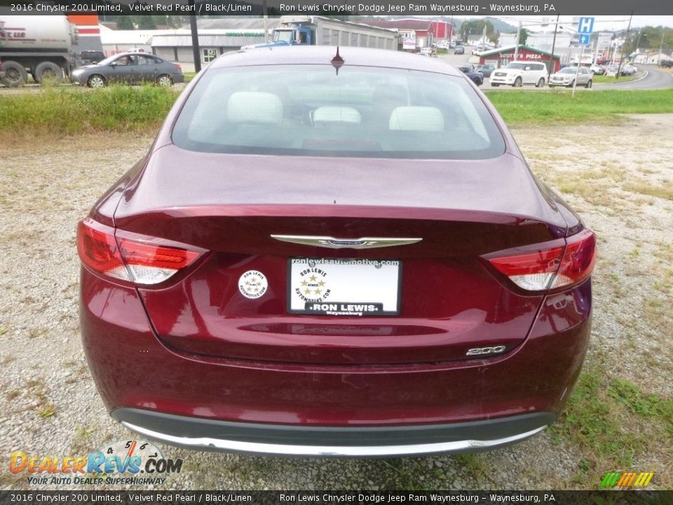 2016 Chrysler 200 Limited Velvet Red Pearl / Black/Linen Photo #4