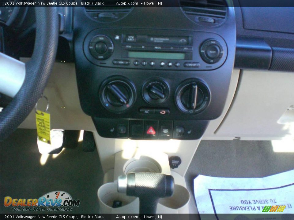 2001 Volkswagen New Beetle GLS Coupe Black / Black Photo #14