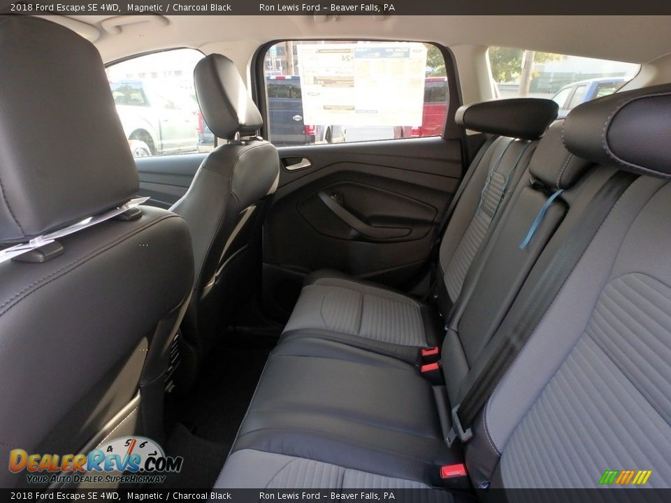 2018 Ford Escape SE 4WD Magnetic / Charcoal Black Photo #12