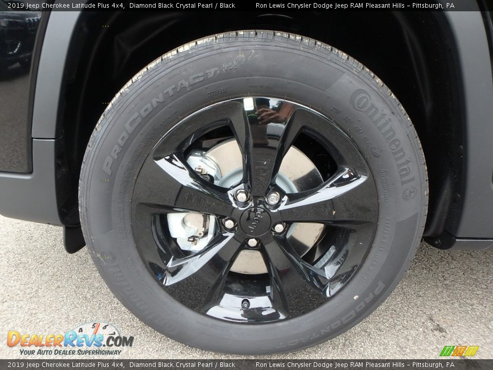 2019 Jeep Cherokee Latitude Plus 4x4 Diamond Black Crystal Pearl / Black Photo #9