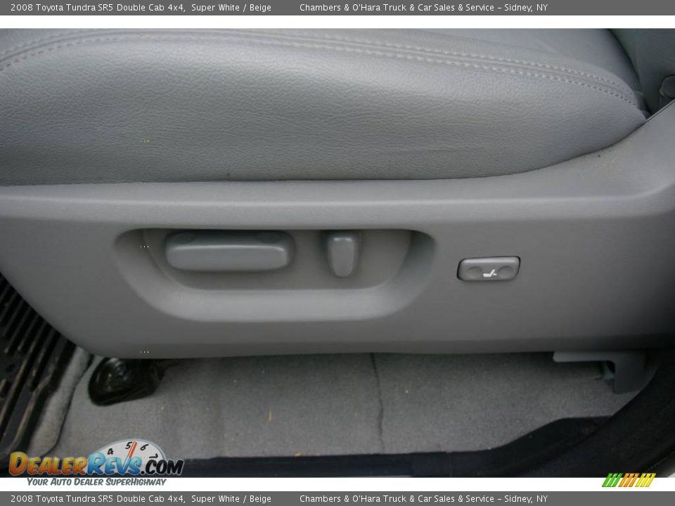 2008 Toyota Tundra SR5 Double Cab 4x4 Super White / Beige Photo #4