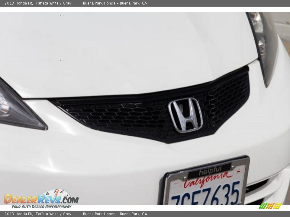 2013 Honda Fit Taffeta White / Gray Photo #8