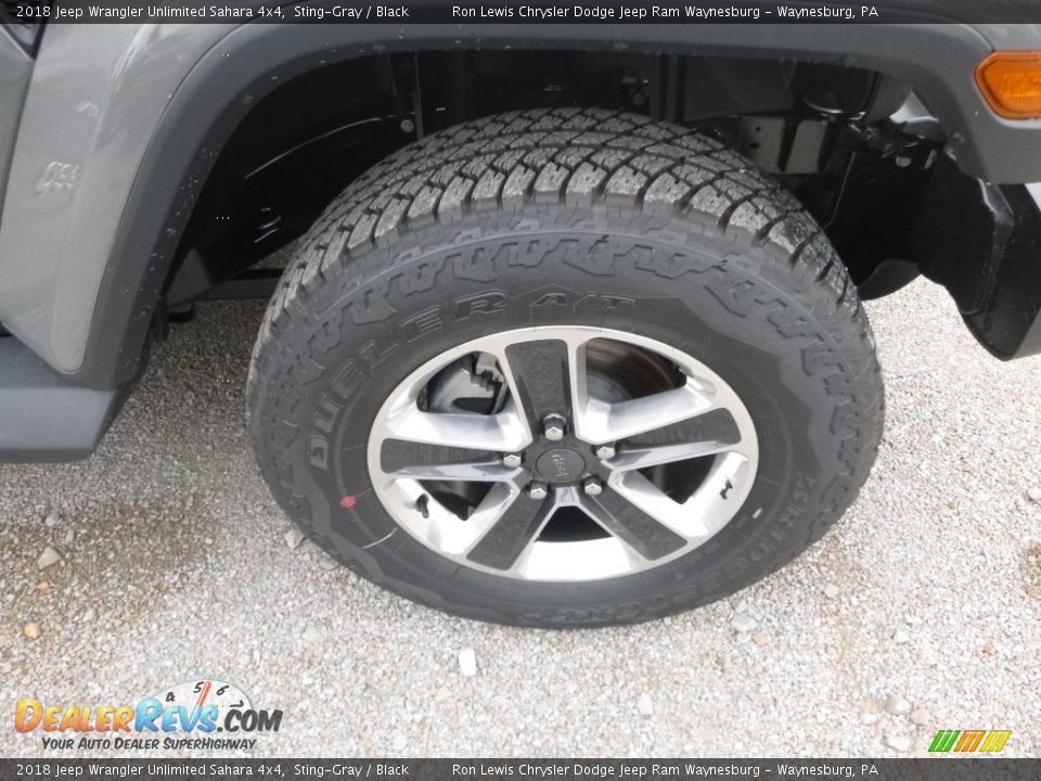 2018 Jeep Wrangler Unlimited Sahara 4x4 Sting-Gray / Black Photo #7