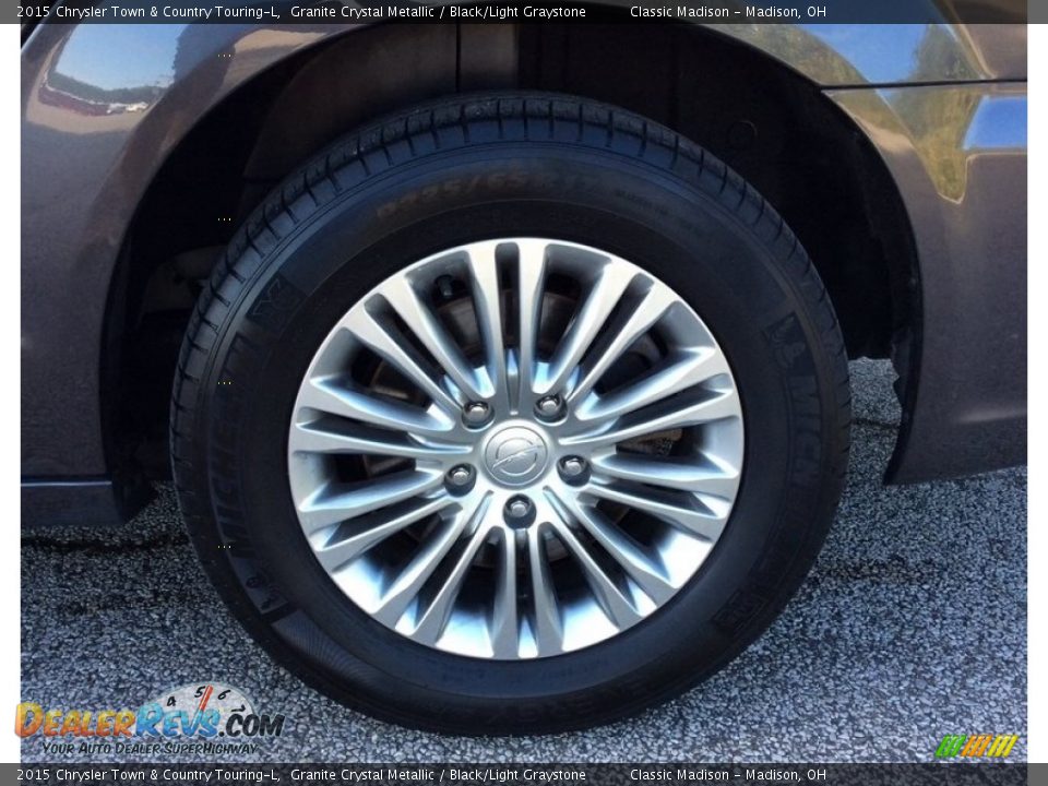 2015 Chrysler Town & Country Touring-L Granite Crystal Metallic / Black/Light Graystone Photo #12