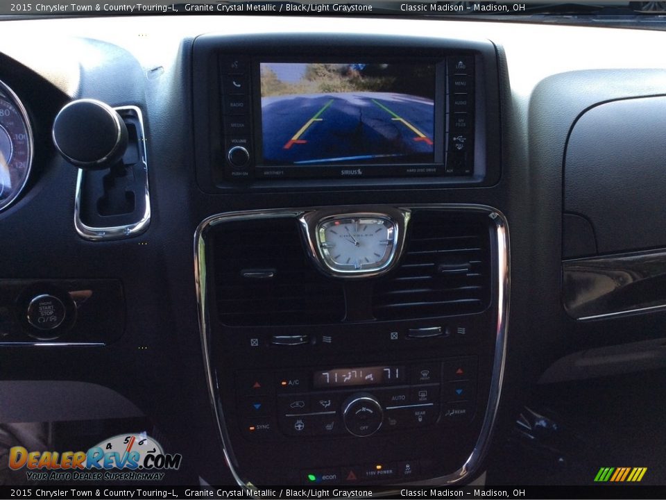2015 Chrysler Town & Country Touring-L Granite Crystal Metallic / Black/Light Graystone Photo #20
