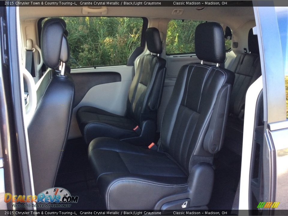 2015 Chrysler Town & Country Touring-L Granite Crystal Metallic / Black/Light Graystone Photo #23