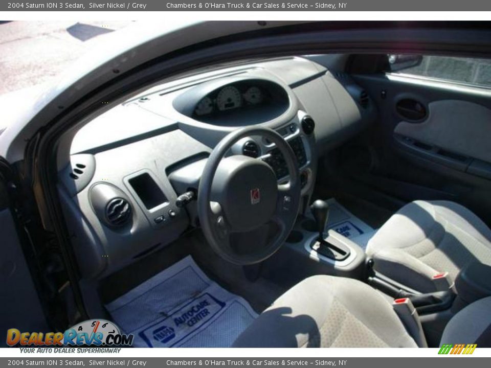 2004 Saturn ION 3 Sedan Silver Nickel / Grey Photo #3