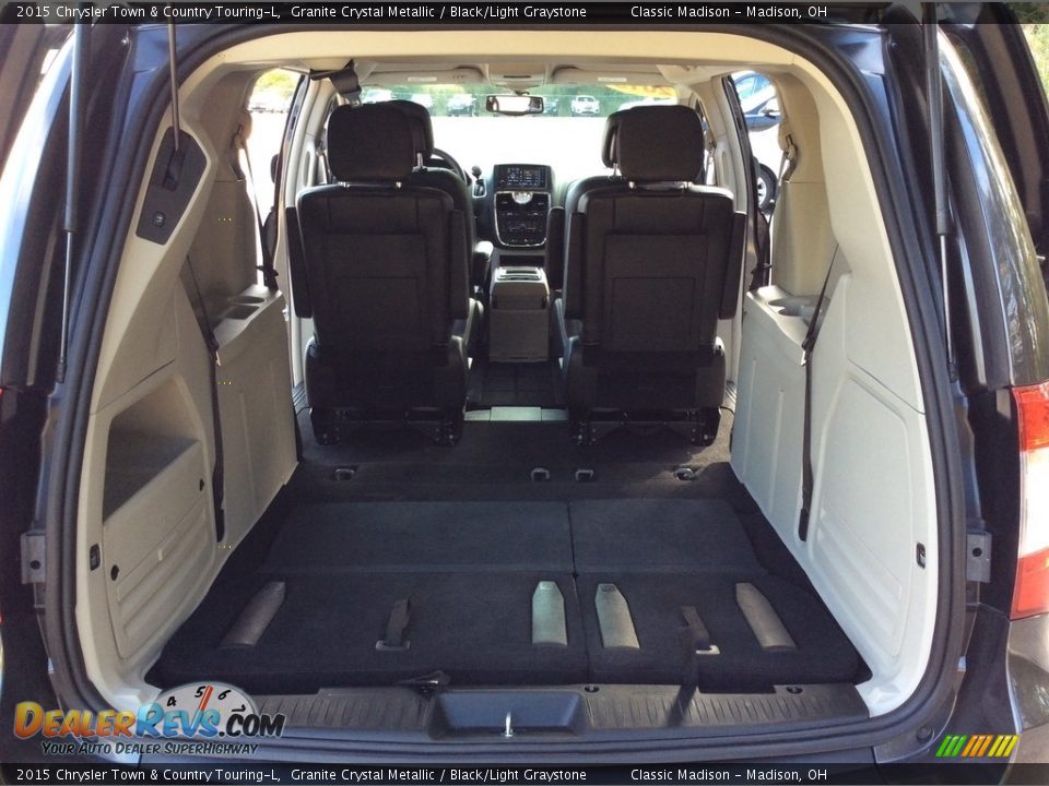 2015 Chrysler Town & Country Touring-L Granite Crystal Metallic / Black/Light Graystone Photo #27