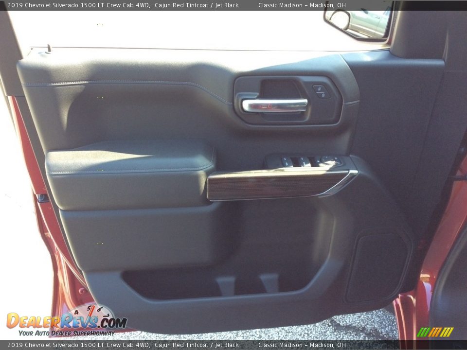 2019 Chevrolet Silverado 1500 LT Crew Cab 4WD Cajun Red Tintcoat / Jet Black Photo #9