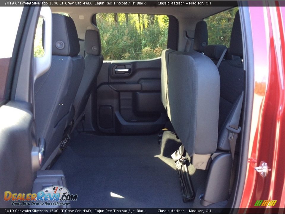 2019 Chevrolet Silverado 1500 LT Crew Cab 4WD Cajun Red Tintcoat / Jet Black Photo #17