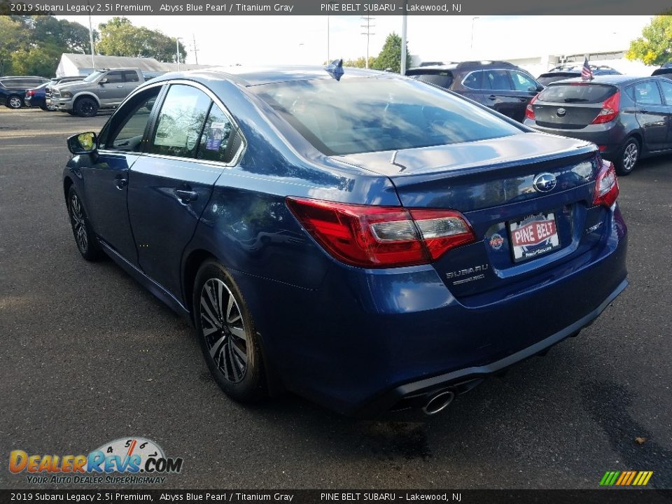 2019 Subaru Legacy 2.5i Premium Abyss Blue Pearl / Titanium Gray Photo #4