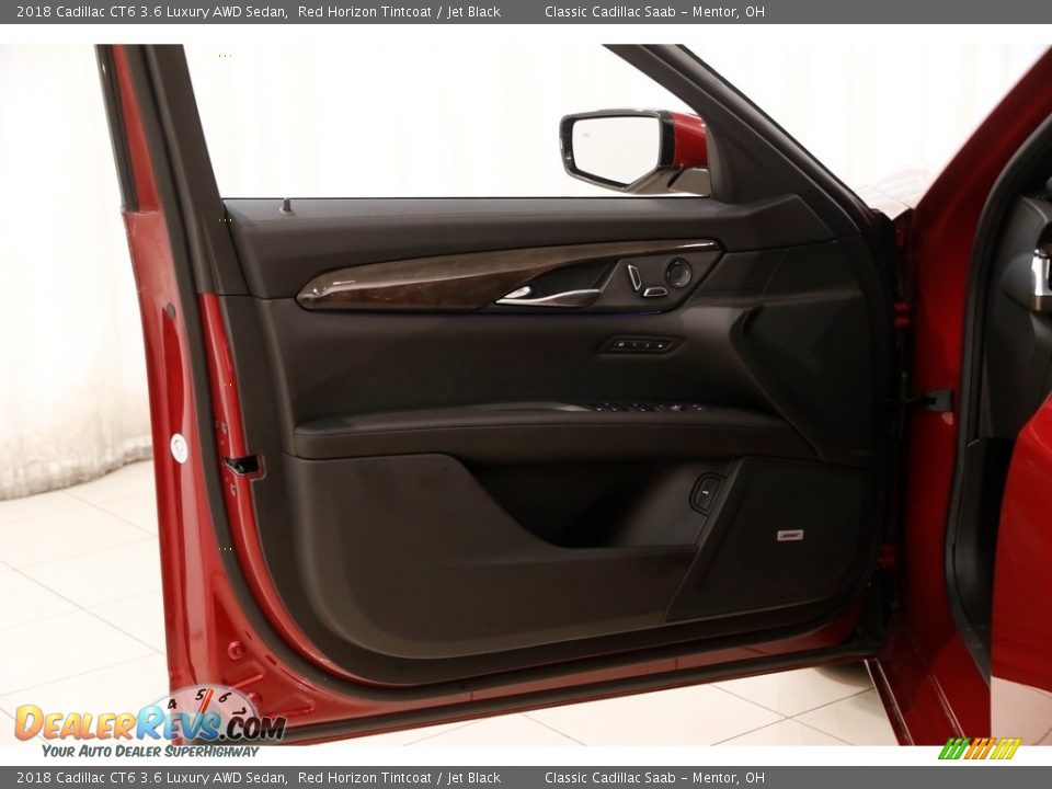 2018 Cadillac CT6 3.6 Luxury AWD Sedan Red Horizon Tintcoat / Jet Black Photo #4