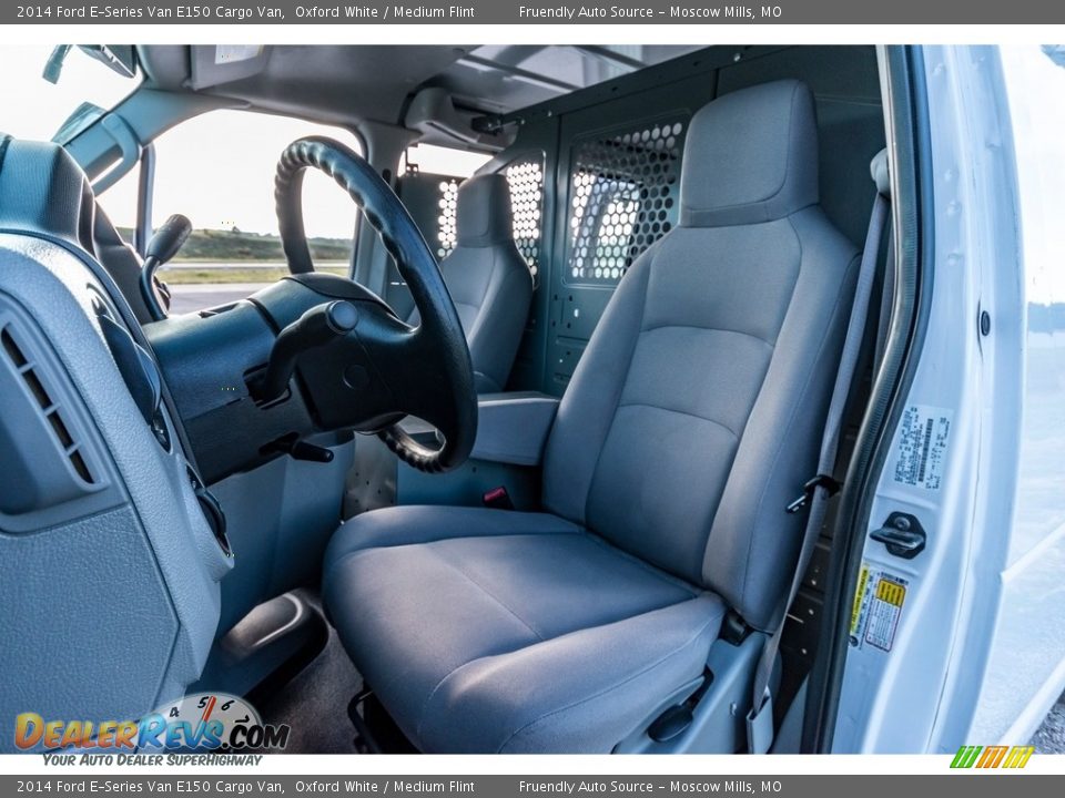 2014 Ford E-Series Van E150 Cargo Van Oxford White / Medium Flint Photo #34