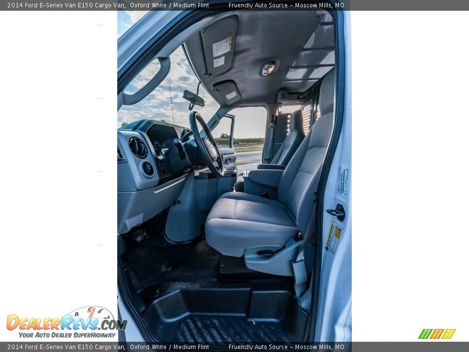 2014 Ford E-Series Van E150 Cargo Van Oxford White / Medium Flint Photo #35