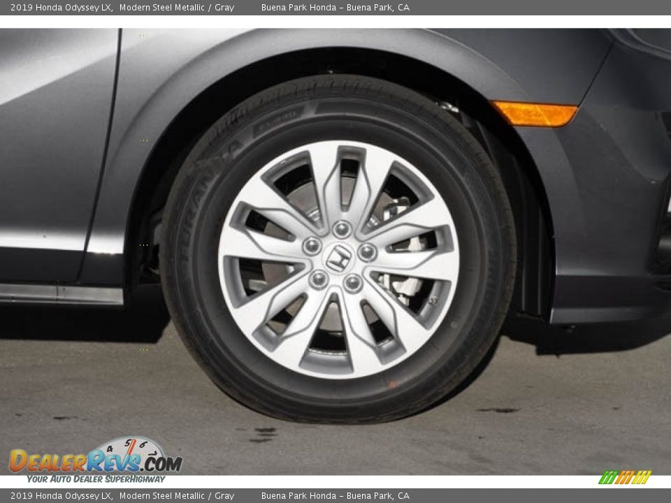 2019 Honda Odyssey LX Wheel Photo #13
