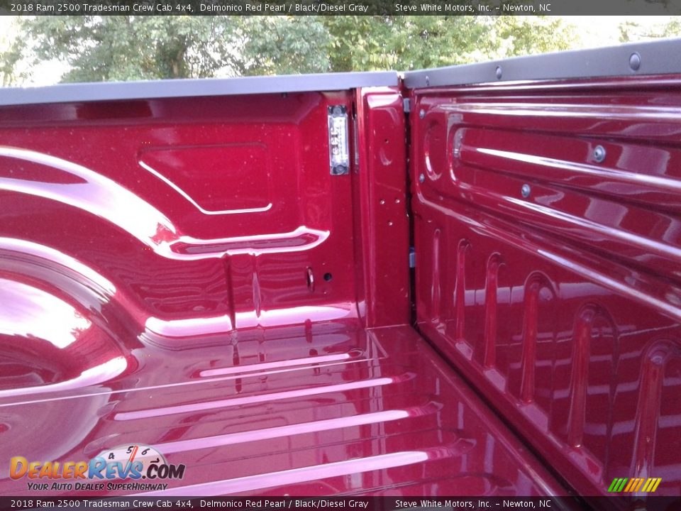 2018 Ram 2500 Tradesman Crew Cab 4x4 Delmonico Red Pearl / Black/Diesel Gray Photo #25