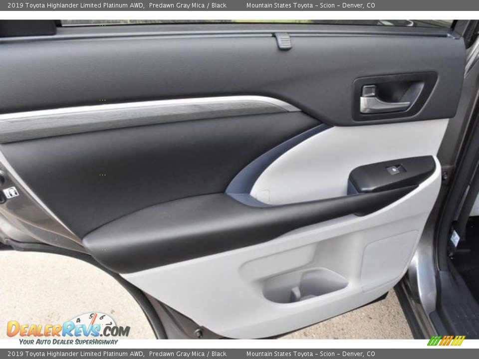 2019 Toyota Highlander Limited Platinum AWD Predawn Gray Mica / Black Photo #24